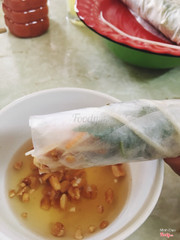 Nem cuốn