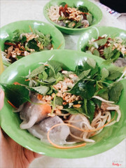 Nộm bánh bột lọc