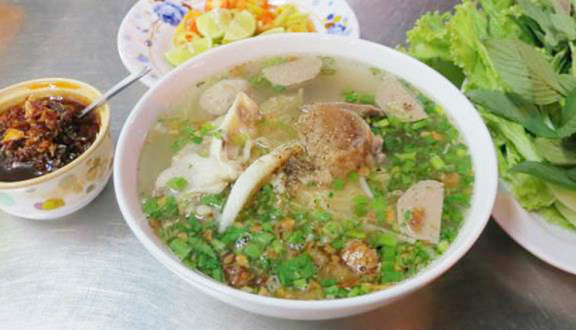 Thuận Phát - Hủ Tiếu Mì & Hoành Thánh