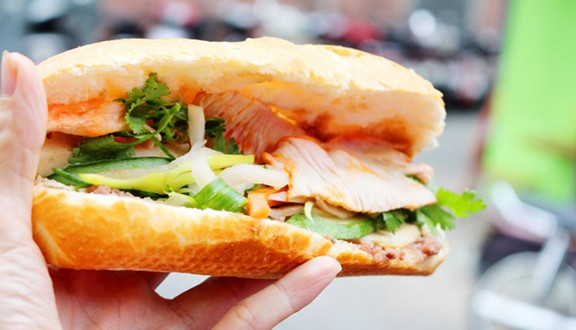 Bánh Mì Yến