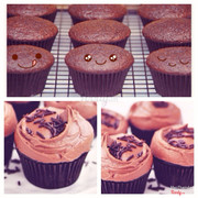 Chocolate Cupcake w/ Frosting - 25k/cai. 100k/Hop 5cai.