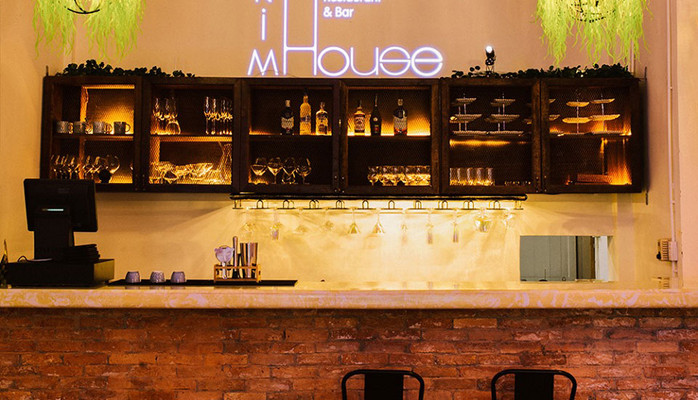 Kim House Music Restaurant & Bar