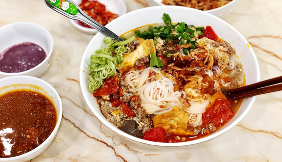 Bún Riêu Phố Cổ - Tạ Quang Bửu