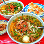 bánh canh riêu chả