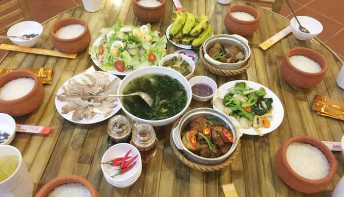 Cơm Niêu Hương Việt - Trần Đại Nghĩa