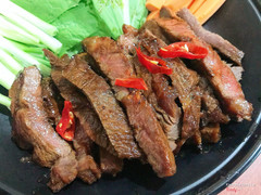 Bò cuộn bẻ xanh