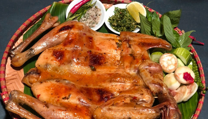 Gà Nướng Cơm Lam - Chế Lan Viên