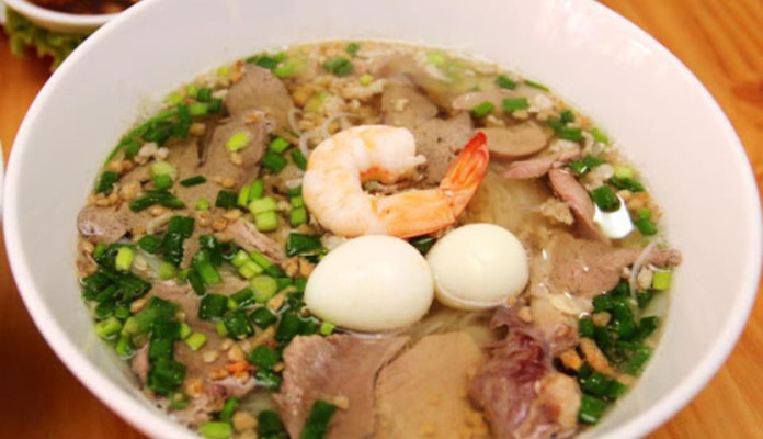 Chị Hai - Hủ Tiếu Thập Cẩm & Bò Kho