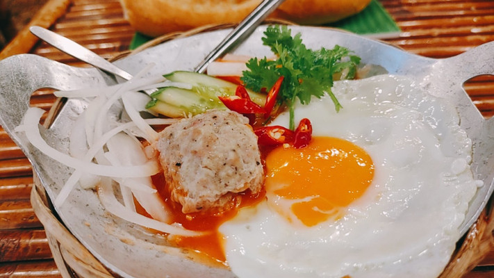 Bánh Mì Chảo - Gánh Xíu Mại