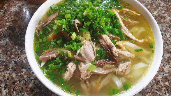 Phở Gà Đồi Tráng Kìm