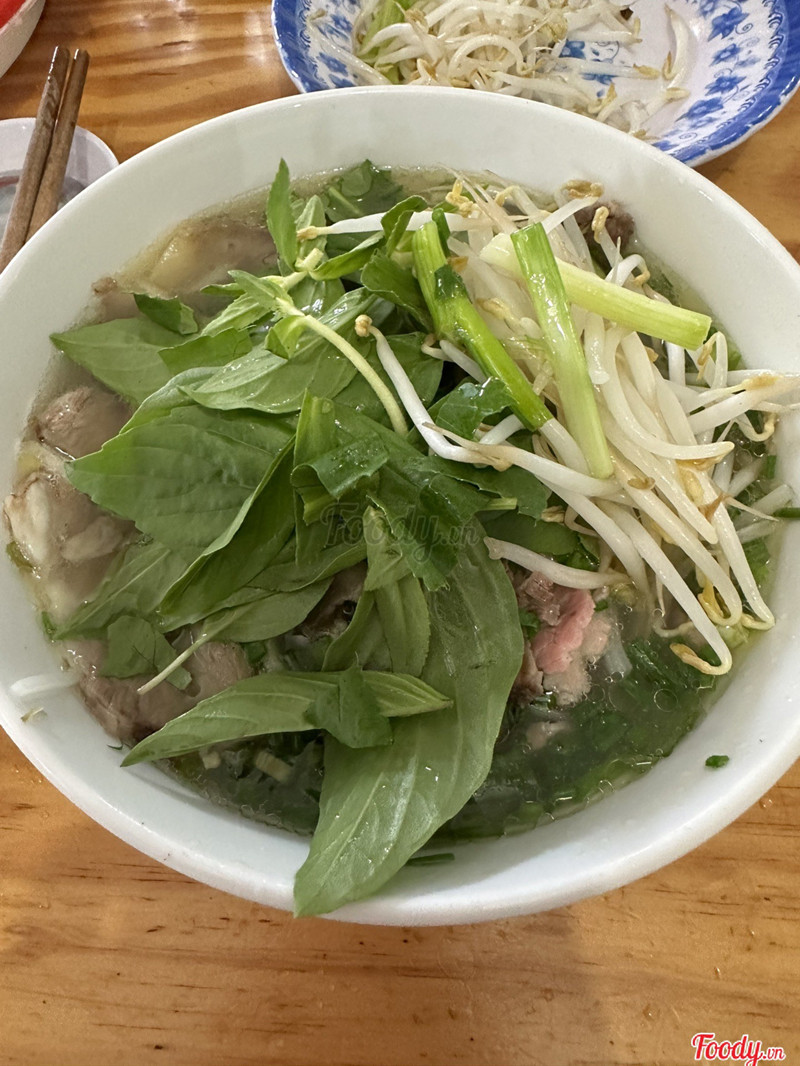 Phở tái nạm - 50k