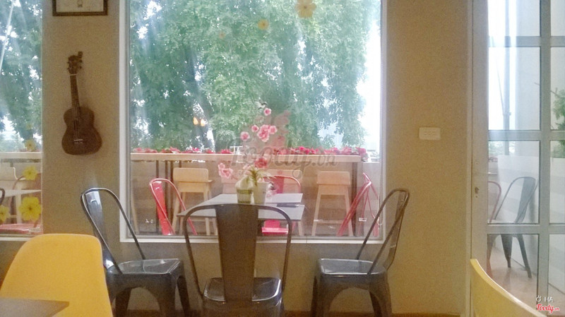 ban công tầng 3 nhé