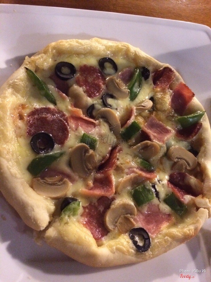 Pizza thịt nấm 