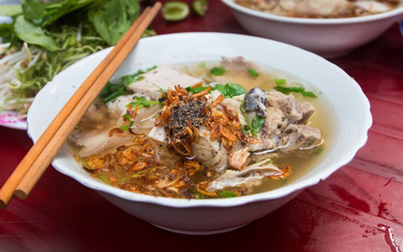 Bánh Canh Bà Già