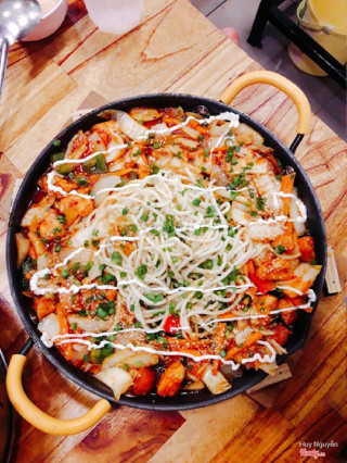 Dakgalbi Gà