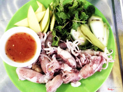 Mực cơm hấp - 60k