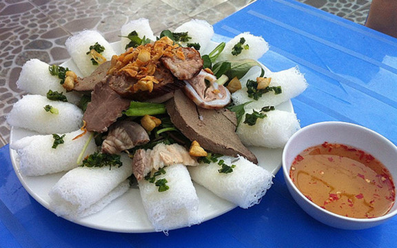 Bánh Hỏi Cháo Lòng - Trần Hưng Đạo