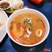 Mì tom yum hải sản