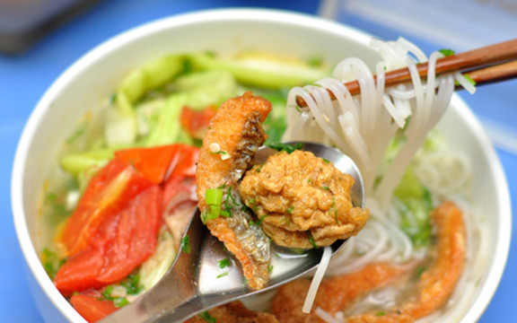 Bún Cá Giáo Xứ Kim Bích