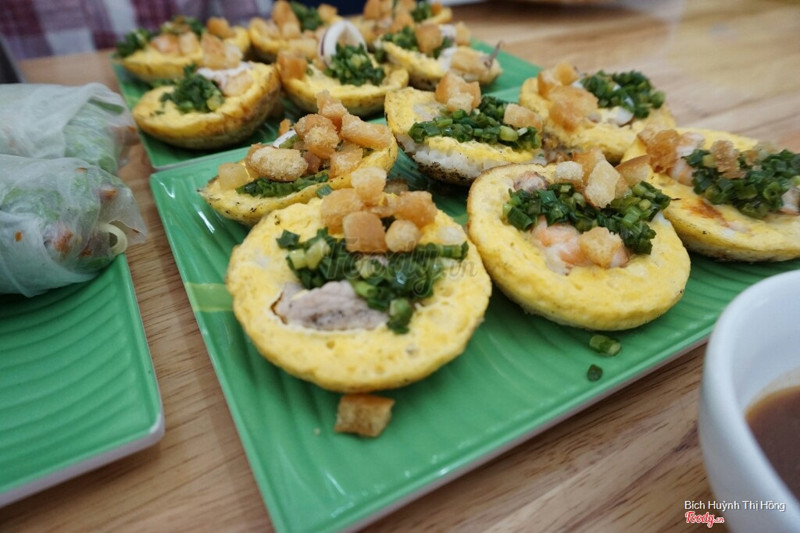 Bánh căn hải sản
