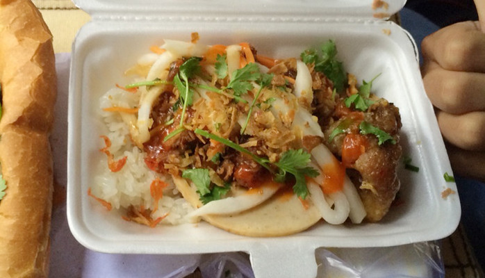567 - Bánh Mì & Xôi Mặn