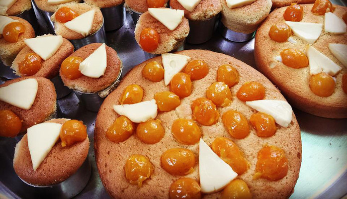 Bánh Bông Lan Phô Mai Trứng Muối - Cao Thắng