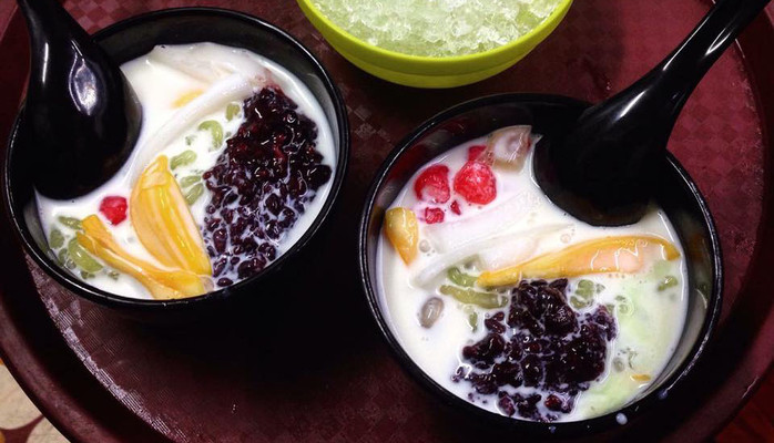 Chè & Quà Vặt Phố Cổ - Văn Quán