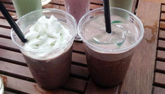 F.11 Coffee & Milk Tea