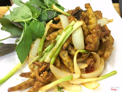 Chân gà chiên nước mắm