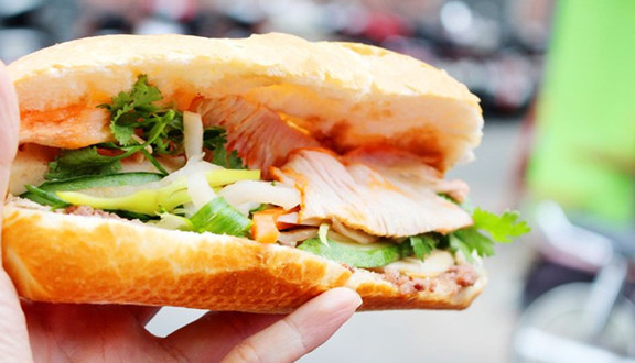 Lò Bánh Mì Tuấn Kha