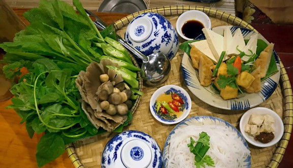 Ẩn Restaurant - Ẩm Thực Chay