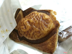 Cream cheese + custard taiyaki~ 