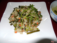 cơm chiên hoa hẹ tươi