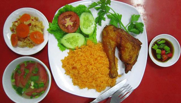 Cơm Bình Dân - A27 Tô Ký