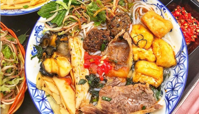 Bún Ốc Hà Thành - Vũ Trọng Khánh