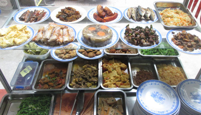 Cơm Bình Dân - 591 Nguyễn Xiển