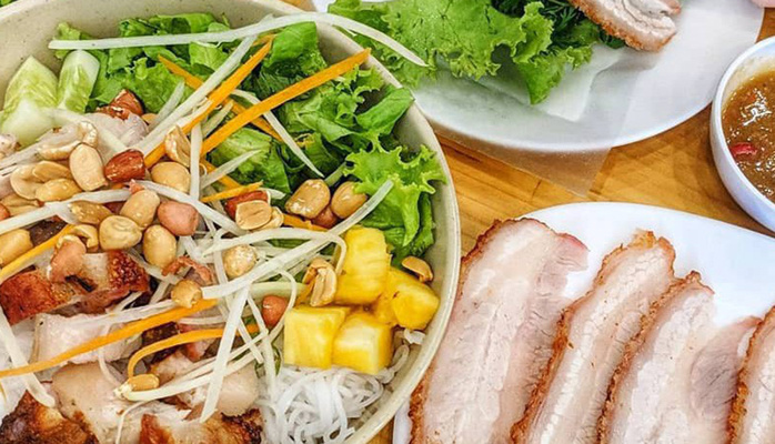 Cô Hằng - Phở & Bánh Tráng Cuốn Thịt Heo