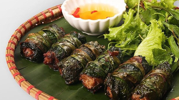 Pé Ú - Bún Thịt Nướng & Bò Lá Lốt