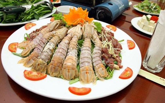 Hải Cảng Restaurant