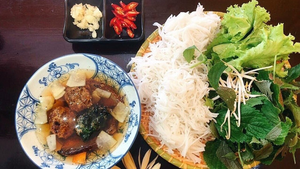 BÚN CHẢ CÔ MAI - Chuẩn Vị Hà Nội Xưa