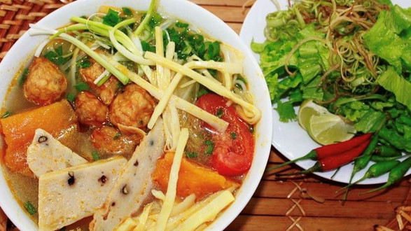 O Vy - Bún Chả Cá & Bún Thịt Nướng - Trần Quang Khải