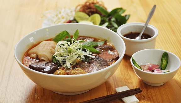 Bún Bò Cô Dung - Bún Bò & Hủ Tiếu Nam Vang - KDC Phú Hoà