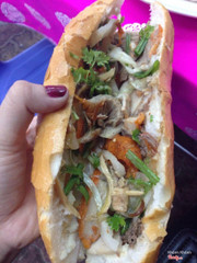 đầy đủ nhân ổ bánh mì