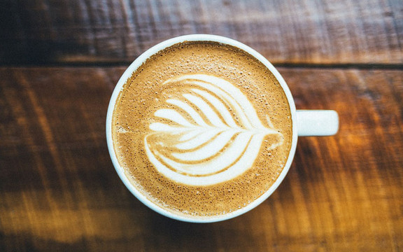 Lá Cọ Cafe 