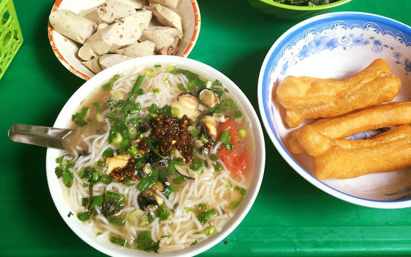 Sơn Đen - Cháo Lòng, Bún Cá, Bún Cua Ốc