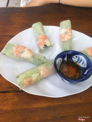 Gỏi tôm cuốn