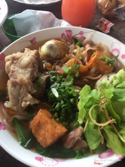 Bánh Canh Cô Bé