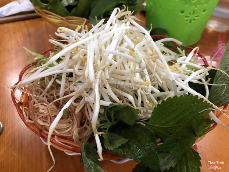 Rau sống ăn bún bò