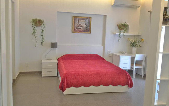 Tiffany Hotel Residence