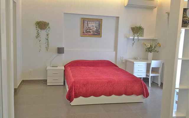 Tiffany Hotel Residence